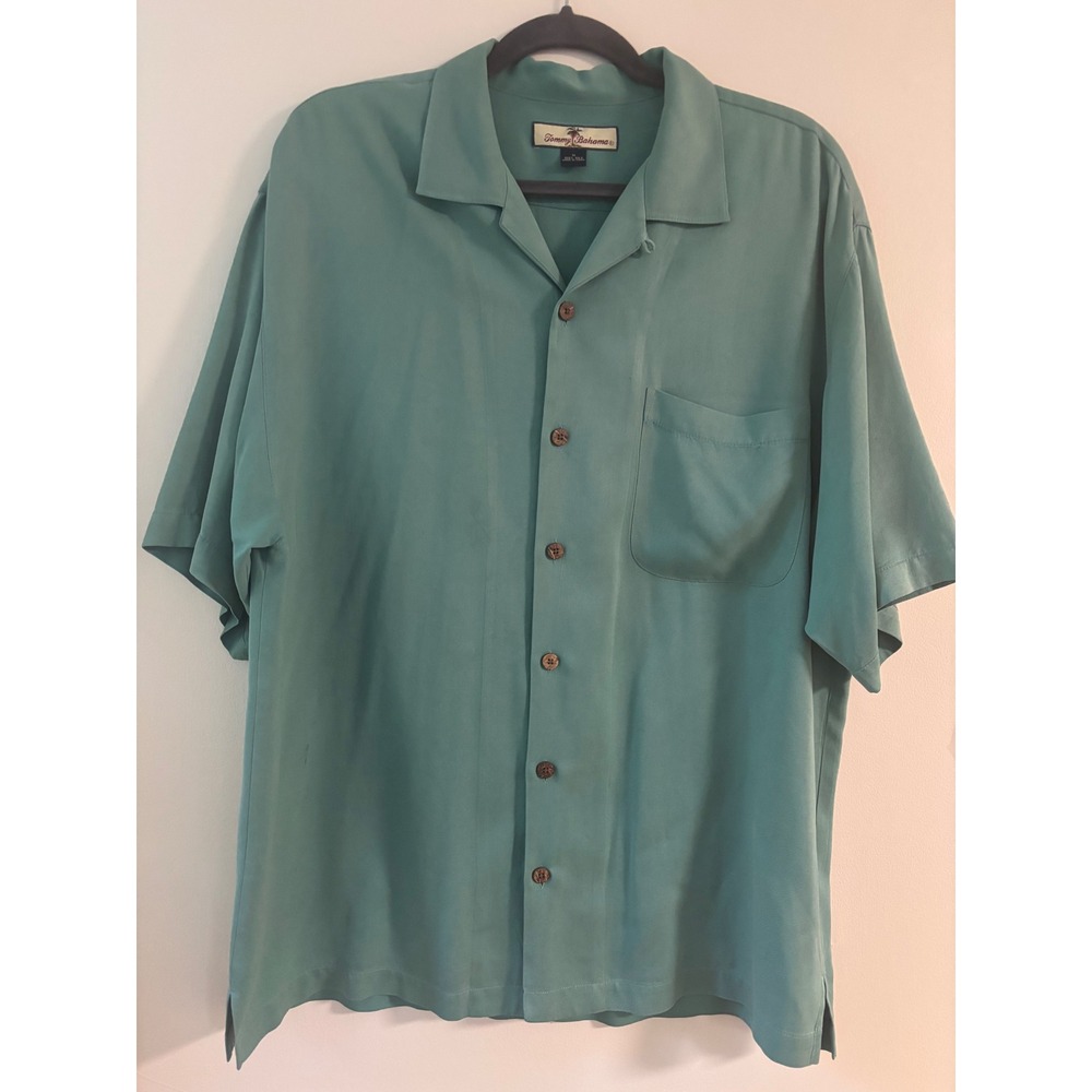 Tommy Bahama 100% Silk Shirt Sz. M Coastal Casual Resortwear 90's Dad Cabanacore
